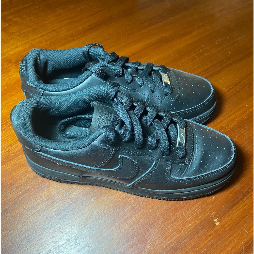Nike Air Force 1 Low - Picture 3 of 4